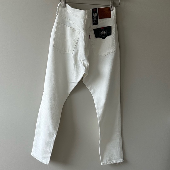 Levi’s White 501 Skinny - Picture 4 of 7